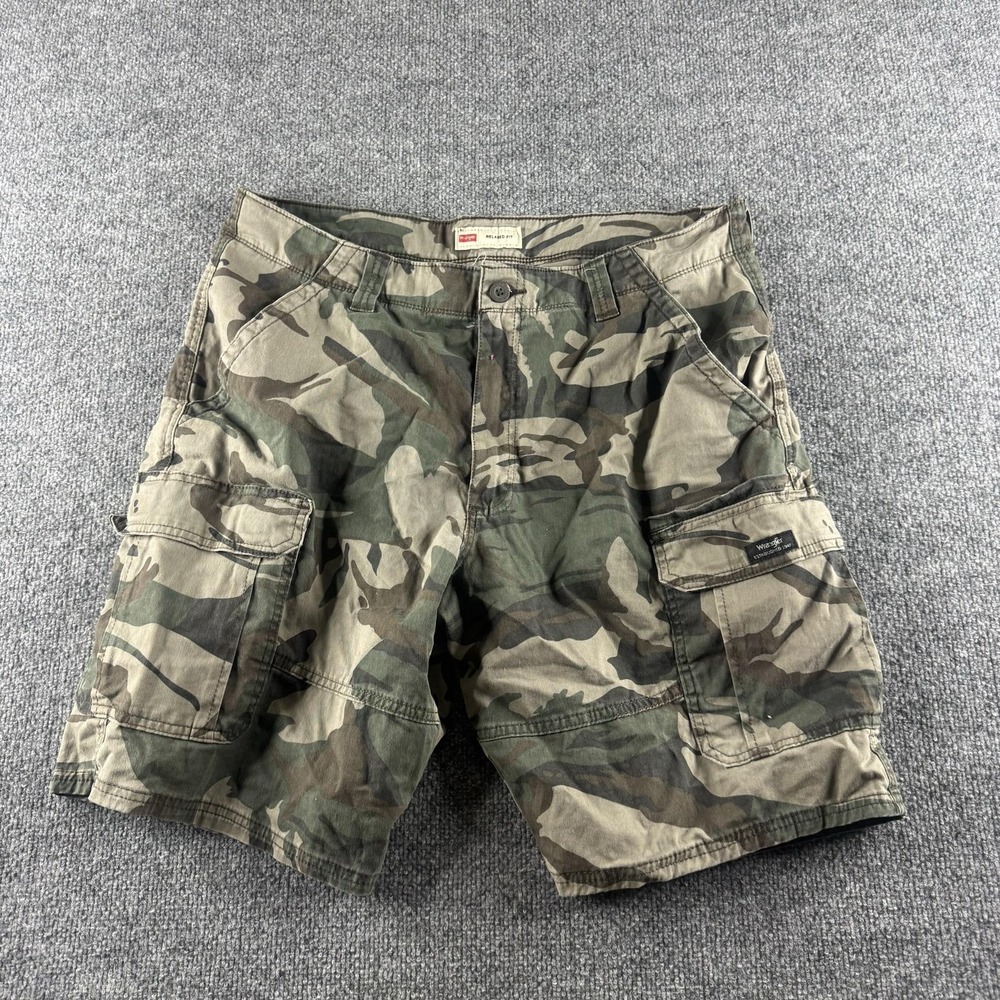 Wrangler Cargo Shorts‎ Mens 38 Green Camo Cotton Canvas 10 Inseam Army Relaxed